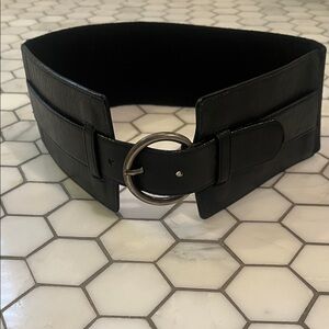 Elegant Hyde Black waist Belt with Round Silver Buckle